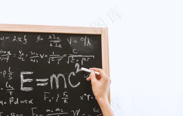 本素材作品名称为高等数学计算图片,素材编号是1792800, 						是一张