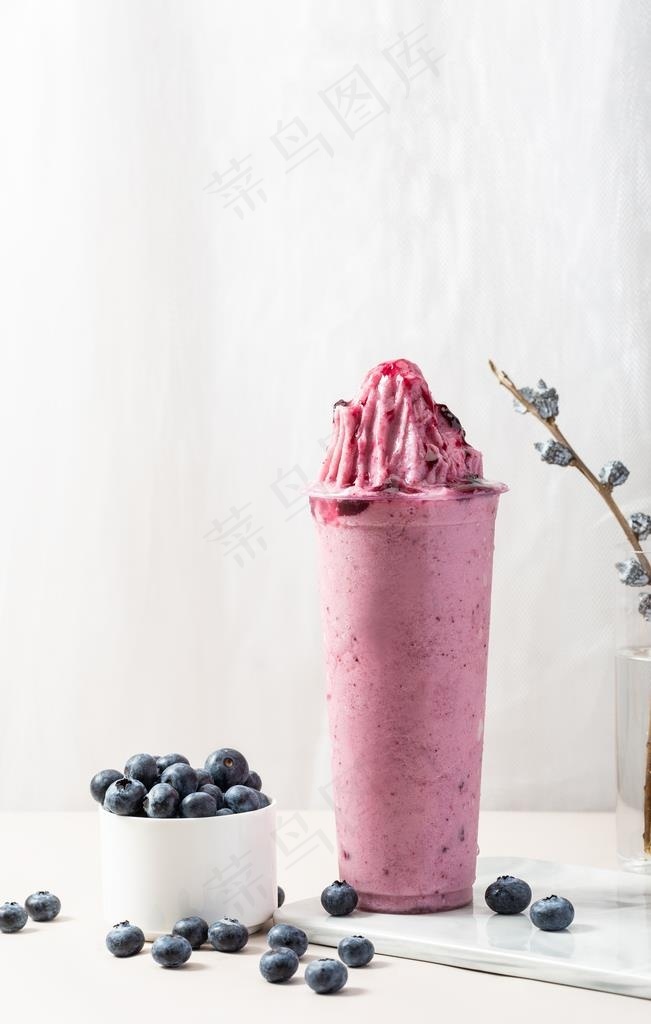 蓝莓冰沙图片