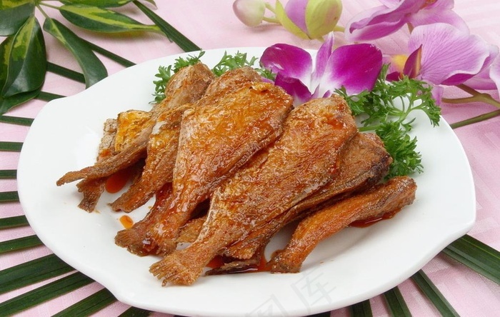 香辣马面鱼图片