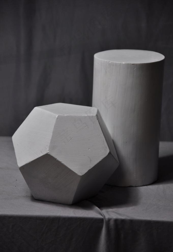 石膏12面体圆柱体图片