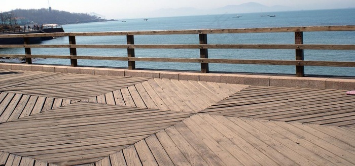 海边木栈道图片