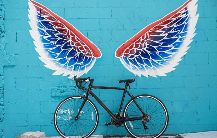 长翅膀的自行车怎么画图片