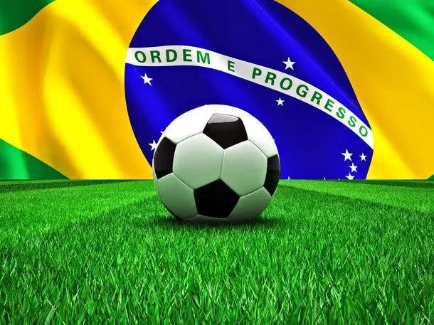 巴西国旗和足球免抠