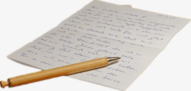 一支笔和一张写满英文的信纸免抠