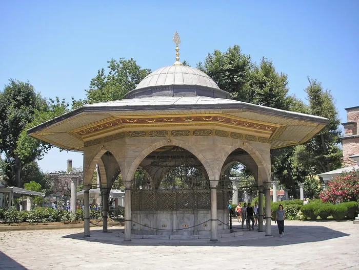 土耳其伊斯坦布尔的仪式沐浴喷泉