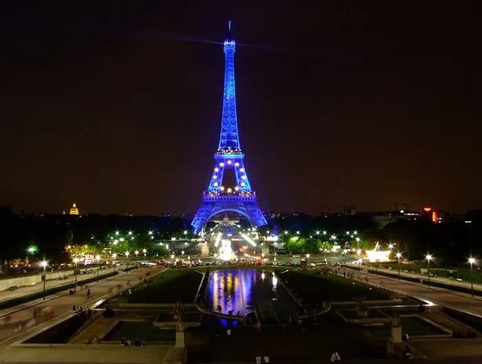 巴黎，法国，天空，夜晚，夜晚，灯光，照明，地标