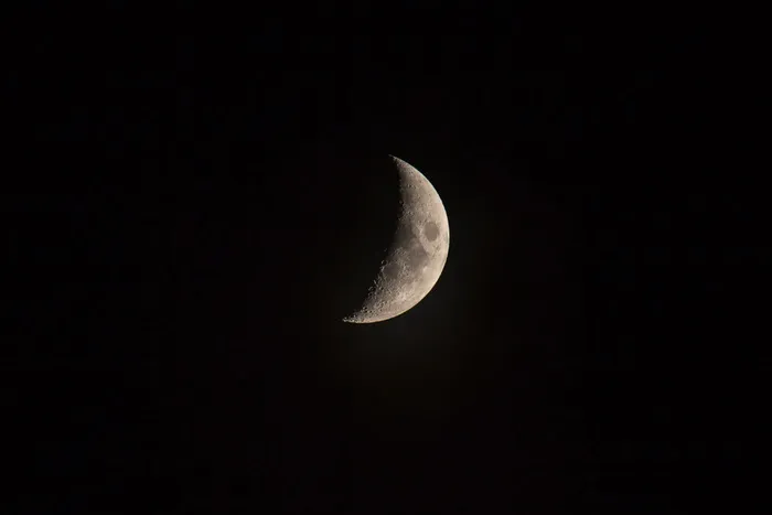 视图，半月，黑暗，夜晚，月亮，光，天文学，月球表面