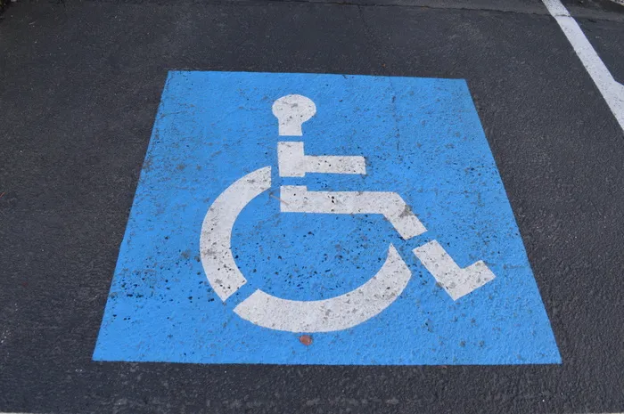 残疾人、Ada、停车位、停车场、轮椅、残疾人通道、残疾人标志、不同能力
