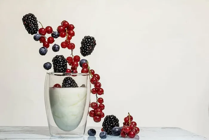 什锦、浆果、透明、饮用杯、酸奶、水果、黑莓、醋栗