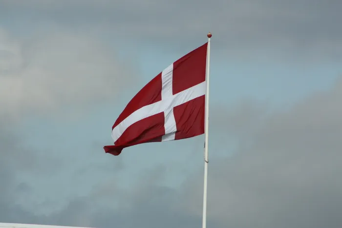 Dannebrog，Clouds，丹麦，天空，九月，国旗，旗杆，爱国主义