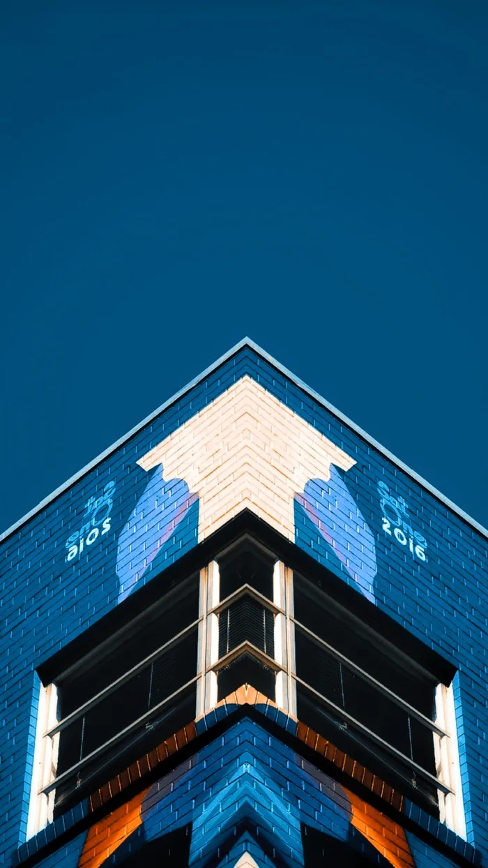 角，建筑，办公楼，建筑，砖，三角形，结构，蓝色