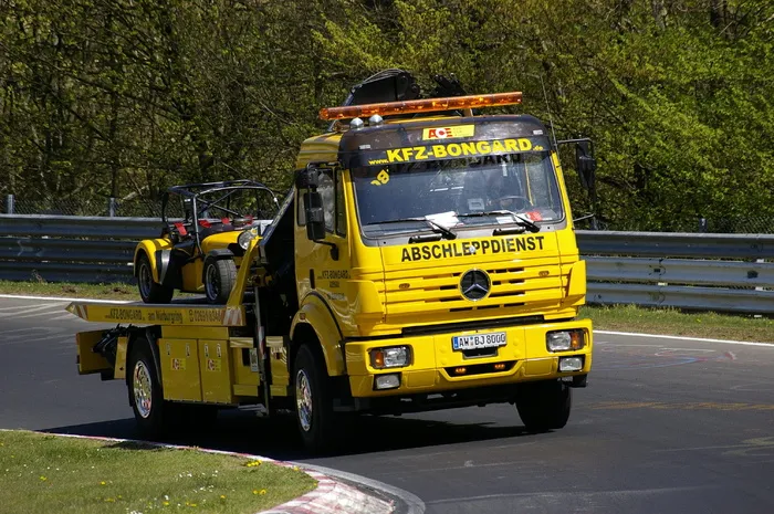 黄色、梅赛德斯-奔驰卡车、超速、roadf、牵引服务、nordschleife、故障、汽车