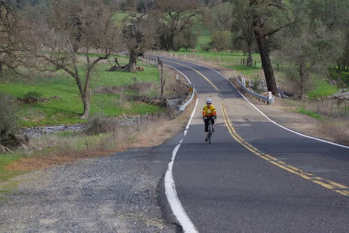 自行车，乡村道路，卡拉维拉斯县，道路，乡村，运动，生活方式，自行车手