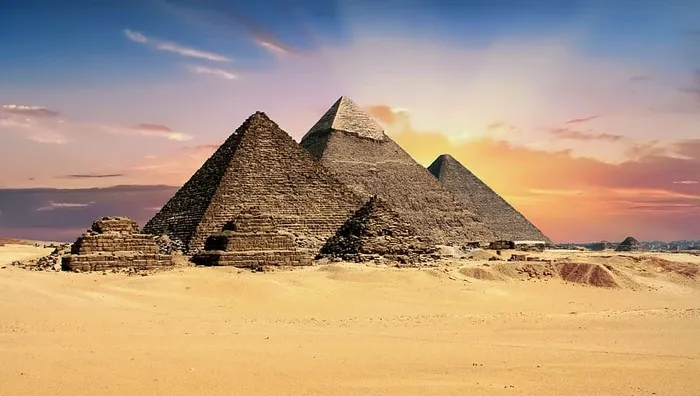 金字塔，吉萨，埃及，金字塔，考古学，纪念碑，建筑，古代