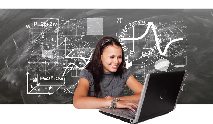 女性，使用，笔记本电脑，学习，学校，学生，数学，物理