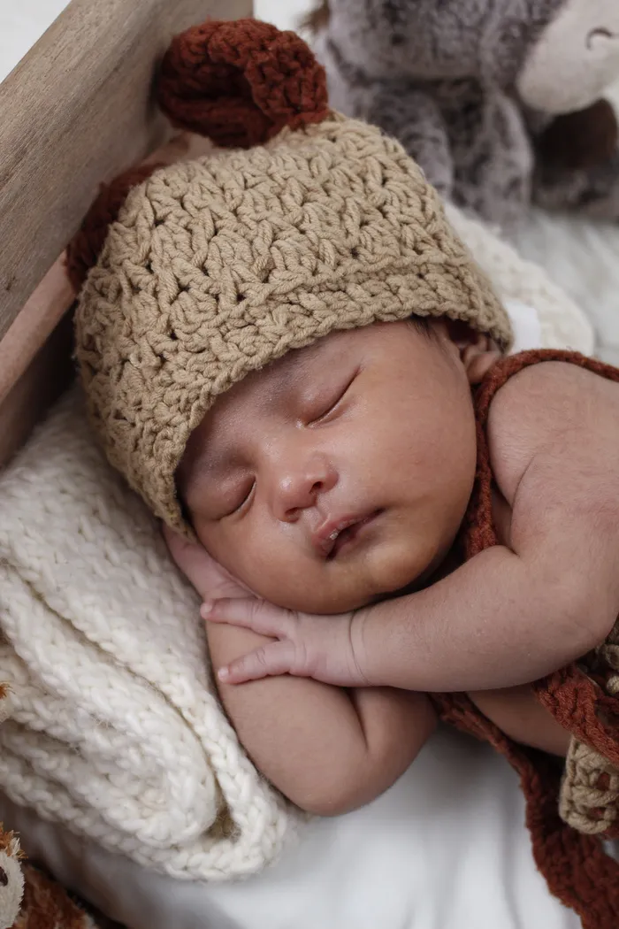 新生儿，婴儿，像洋娃娃，豆豆，睡觉，闭着眼睛，年轻，婴儿期