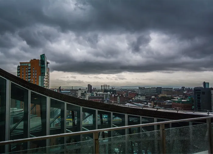 鸟瞰，城市建筑，曼彻斯特，城市景观，风暴，建筑，英国，天际线