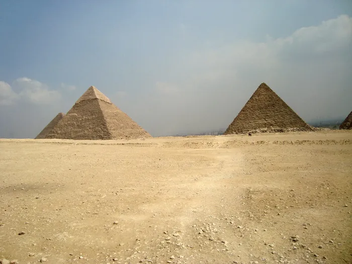 棕色金字塔，金字塔，沙漠，埃及，吉萨，陵墓，法老，金字塔