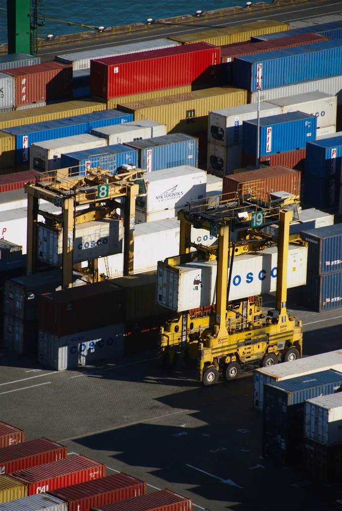 集装箱多式联运，货物，航运，港口，集装箱，港口，货运，运输