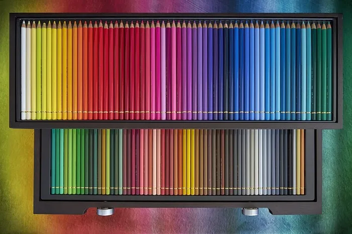 彩色铅笔，彩色，绘画，绘画，艺术，蜡笔，钢笔，多色