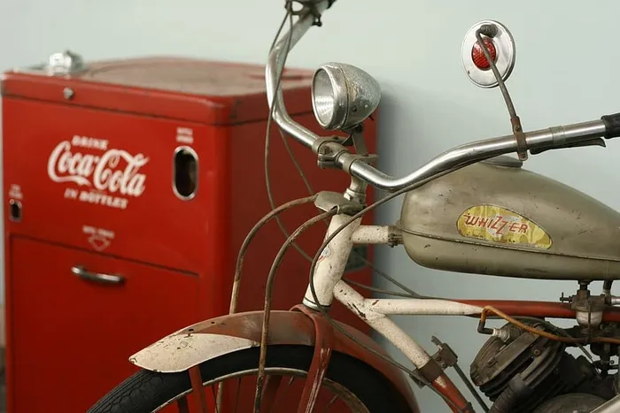 灰色，摩托车，旁边，红色，可口可乐橱柜，复古，自行车，可口可乐