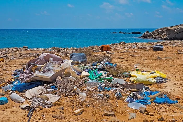 垃圾，塑料垃圾，海滩，环境罪恶，污染，罗德岛，希腊，垃圾