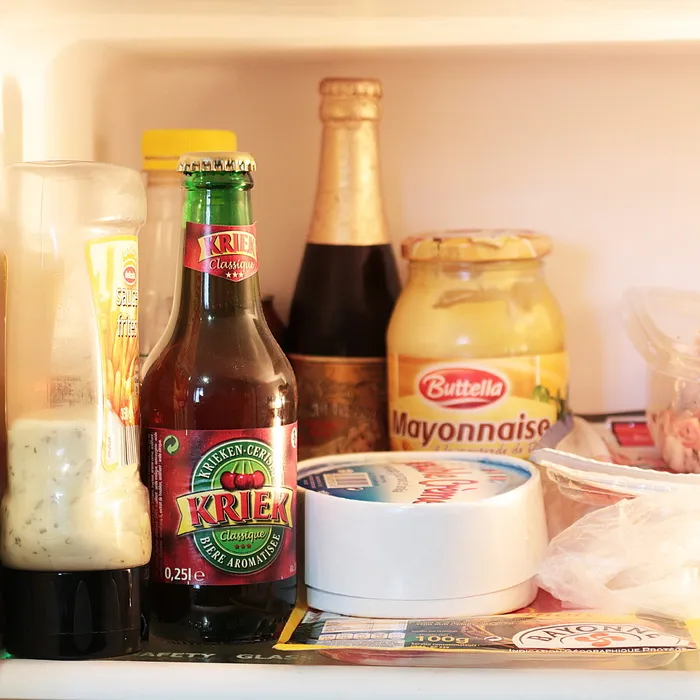 冰箱，瓶子，啤酒，克里克，樱桃，奶酪，蛋黄酱，动力