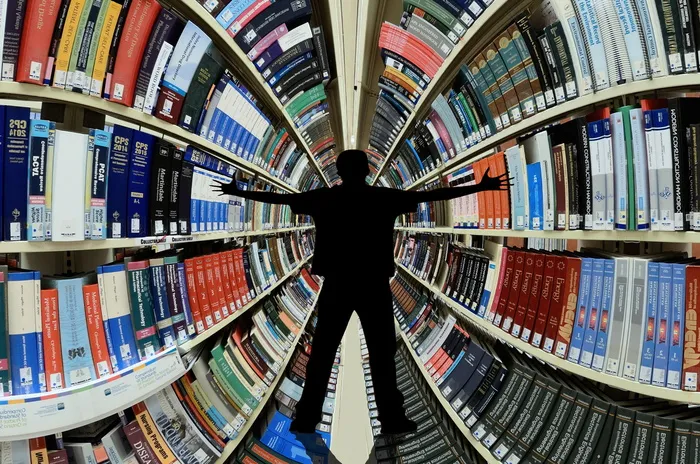 图书馆, 书籍, 知识, 信息, 书架, 男子, 剪影, 张开双臂