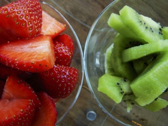 草莓、猕猴桃、甜点、水果、电源、喜悦、美食、健康饮食