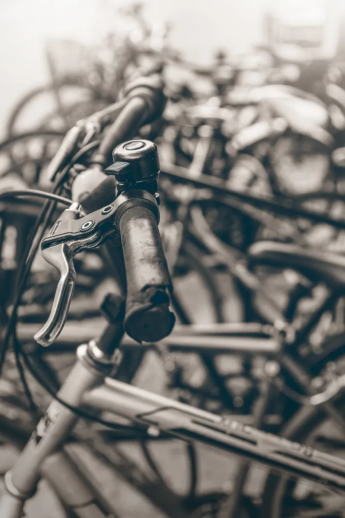 灰度照片，自行车，自行车，车轮，齿轮，黑白，黑白