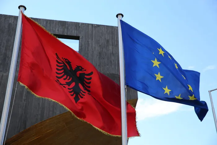国旗，阿尔巴尼亚，欧盟，欧洲，符号，红色，爱国主义，天空