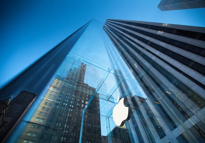 美国纽约苹果第五大道摩天大楼立方体城市景观窗户线条