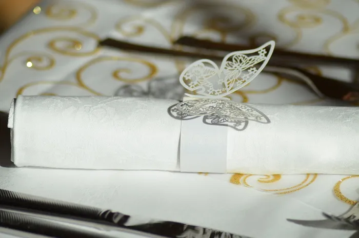白色，卷制，请柬，桌子，餐巾戒指，餐巾纸戒指，蝴蝶餐巾戒指，桌上婚礼
