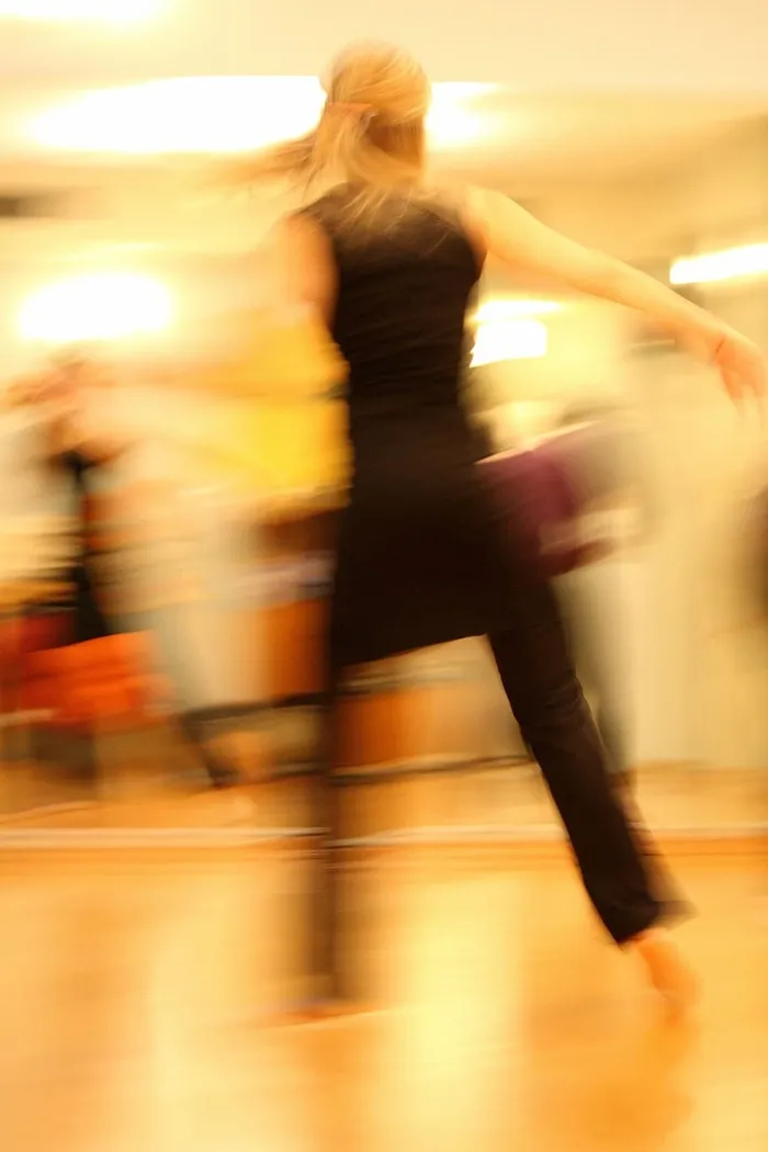 女子舞蹈，工作室，舞蹈，舞者，动作，舞蹈，女子，健身