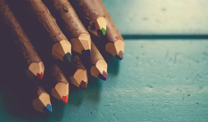 采购产品艺术材料，彩色铅笔，彩色，彩色，绘画，铅笔，学校，木材材料