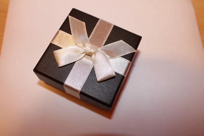 礼品, 礼品盒, 框, 礼品包装, 循环, 信物盒, 打包, 珠宝盒