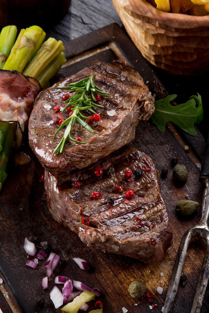 本素材作品名称为牛排,素材编号是1274473, 						是一张格式为:jpg