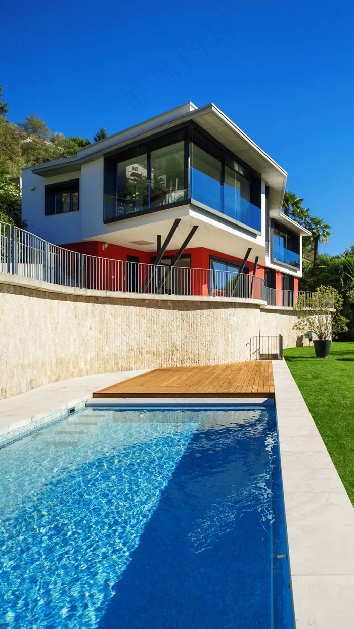 别墅泳池高清摄影图片