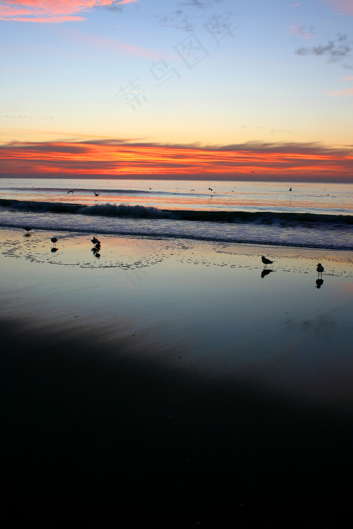 海滩夕阳图片