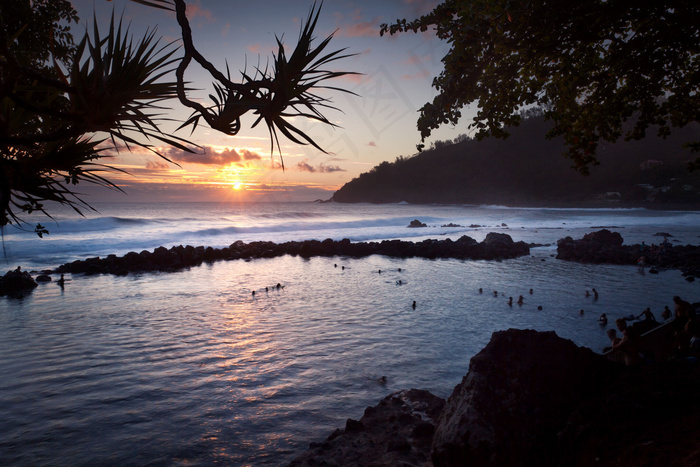 本素材作品名称为海滩 夕阳图片,素材编号是383091, 						是一张格式