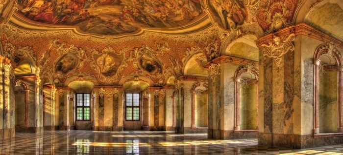 奢华的皇宫模型