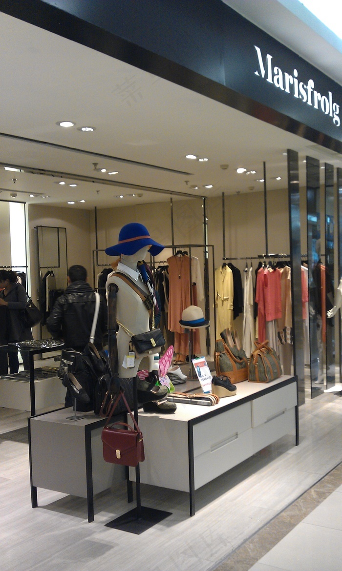 玛丝菲尔厅口饰品陈列图片