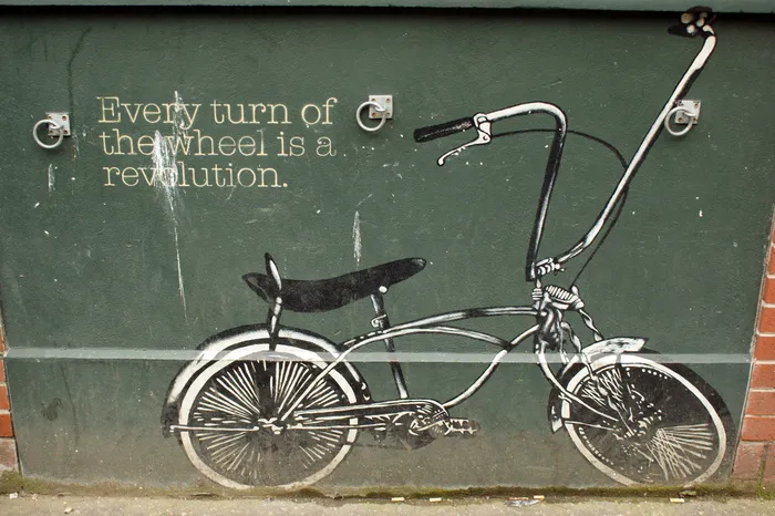 自行车,协力车,折叠自行车,三轮自行车,双人自行车,车轮保持转动