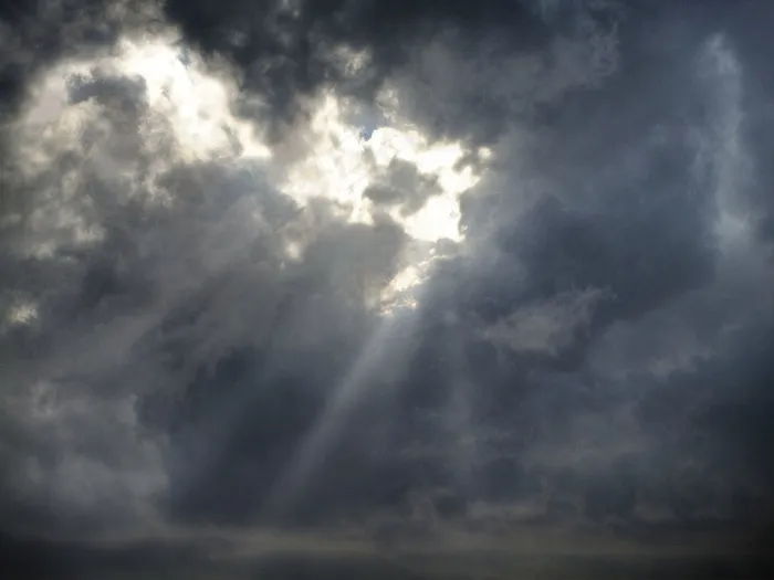 天空,卷积云,雨层云,阴云密布,树,上帝之光