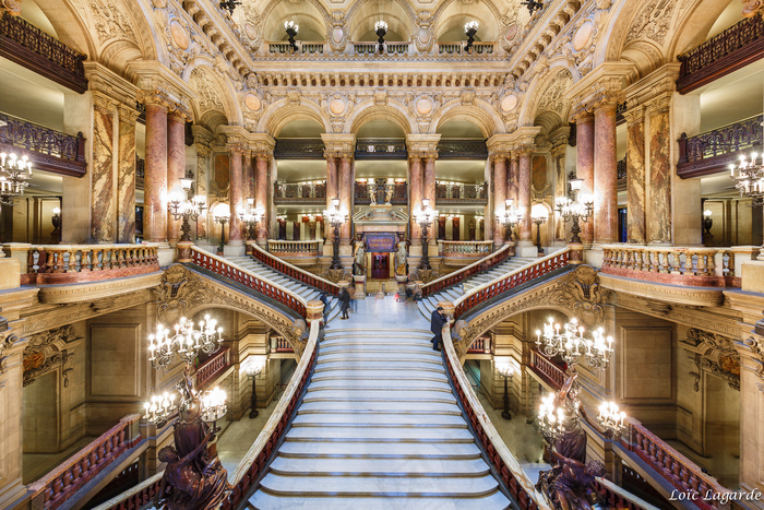巴黎歌剧院内的主要楼梯