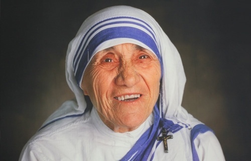 mother of the nation mother teresa,特蕾莎修女,头巾,人物特写,防静