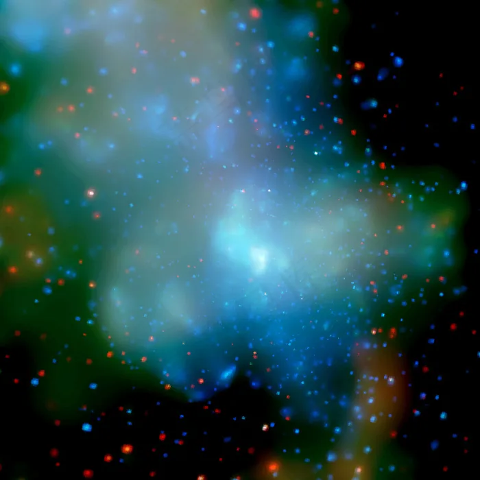 银河系中心的热气：钱德拉在银河系中心（银河系中心的130光年区域：距地球约26,000光年，该区域包含一个超大质量的黑洞，热气和数千个X-