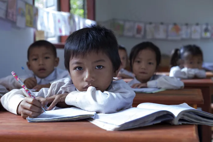 老挝：营养餐使更多的孩子上学