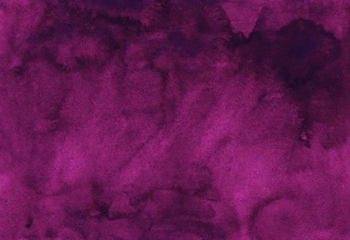 水彩画优雅的深紫色背景纹理，手绘。复古水彩画深紫色背景。