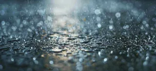 暴雨天气预警摄影图